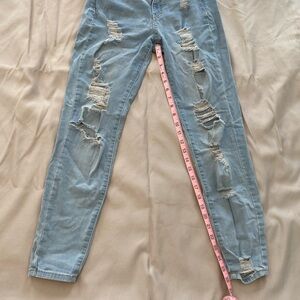 Blue Skinny Distressed Jeans with Vintage Look